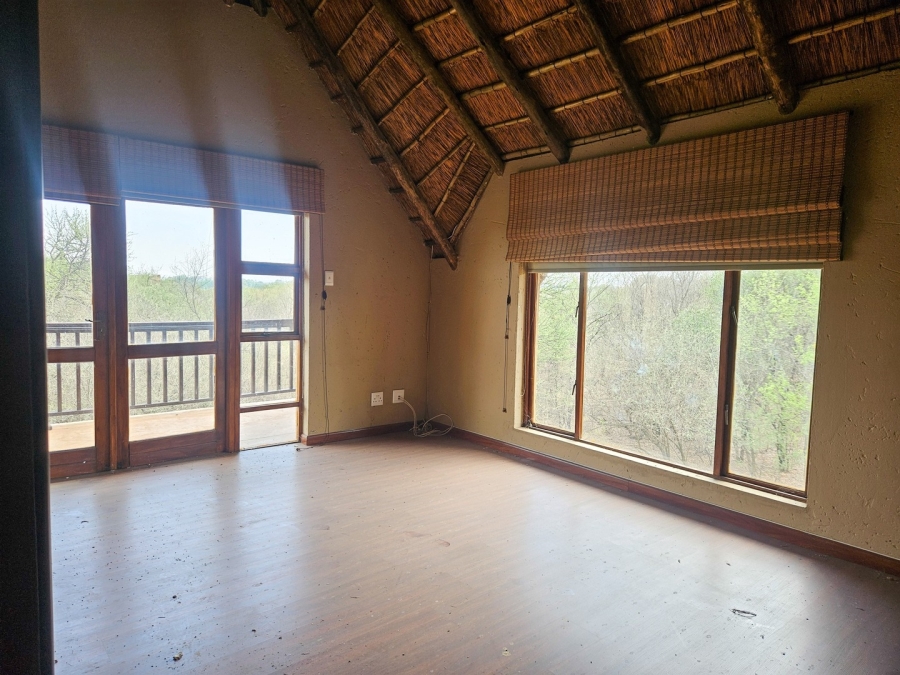 3 Bedroom Property for Sale in Boschenvaal River Front Lodges Free State